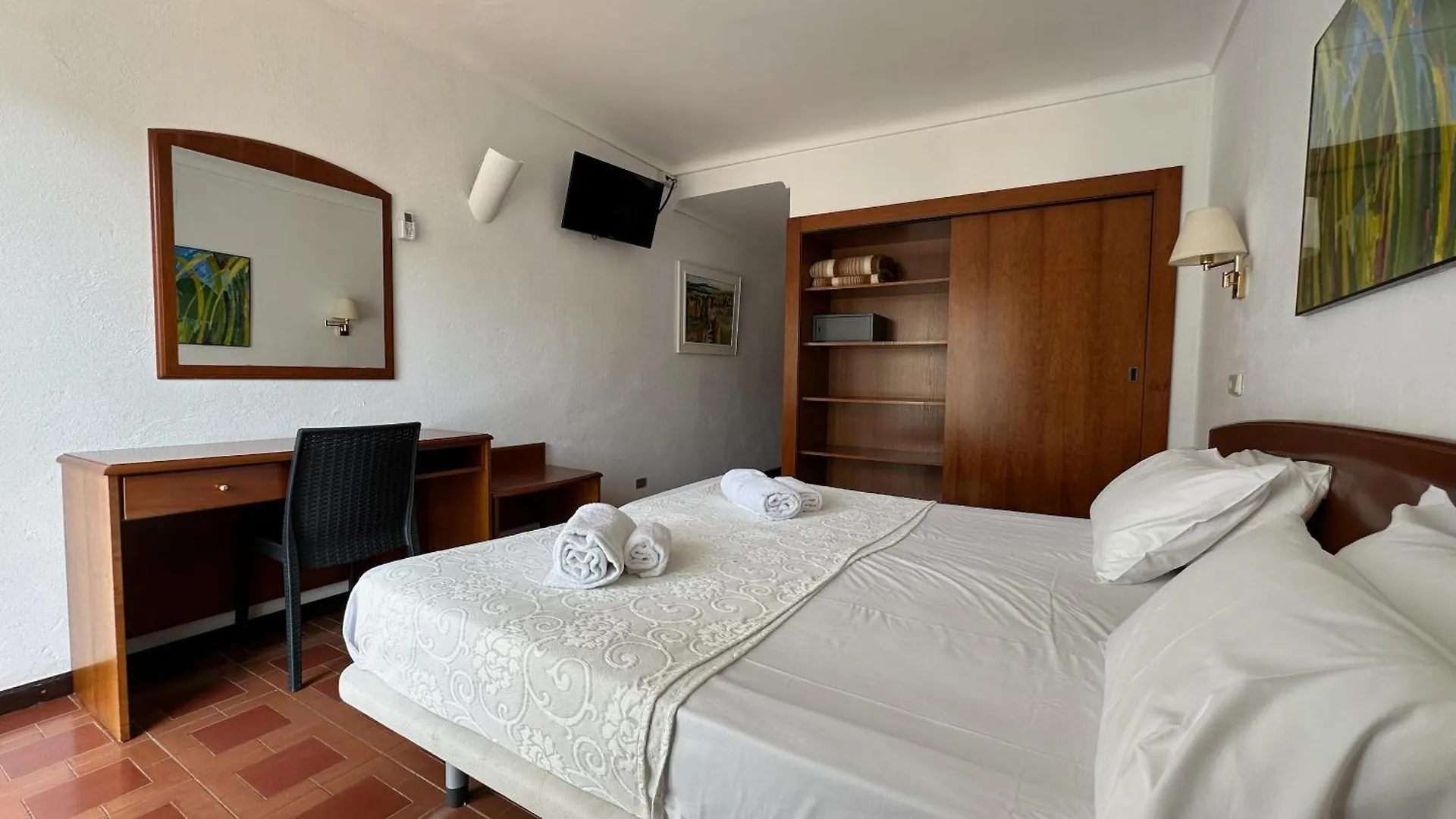 Hotel Sant March 또사데마르